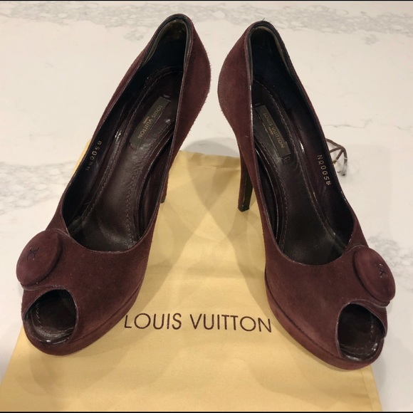 LOUIS VUITTON Aubergine Purple Suede Chelsea Peep-Toe Pumps Size 36.5 - Picture 3 of 16